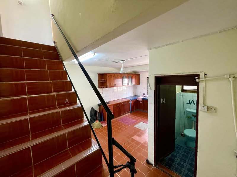 2-storey Terraced House for Sale in Kajang (Selangor) - Amin Azlan - Kitchen - PropertyGuru.com.my