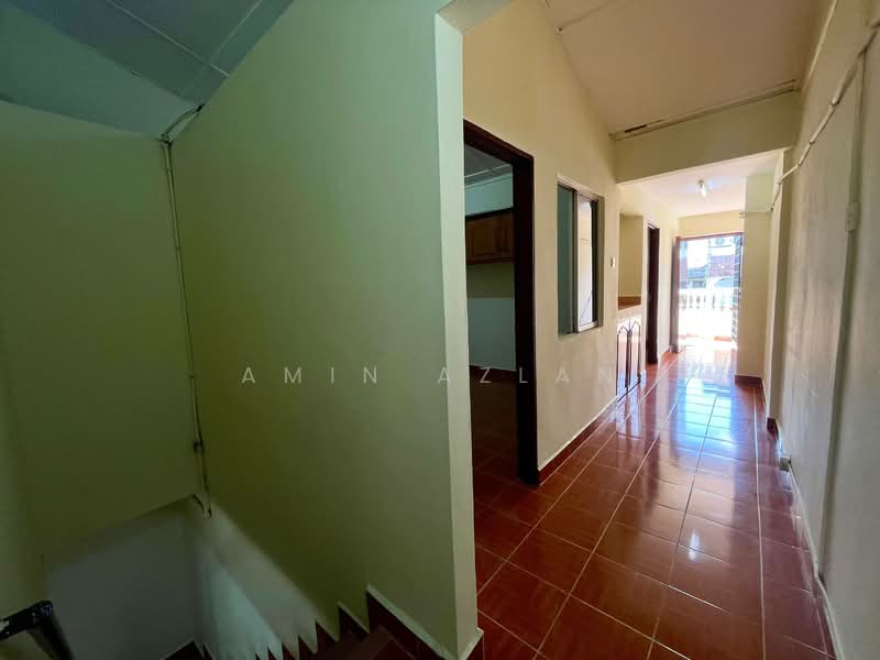 2-storey Terraced House for Sale in Kajang (Selangor) - Amin Azlan - Corridor - PropertyGuru.com.my