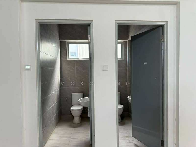 Detached Factory for Sale in Sungai Bakap (Penang) - Moko Ong - Bathroom - PropertyGuru.com.my