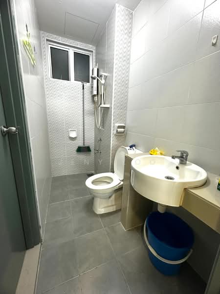 Apartment for Rent at Austin Suites (Permata Austin) - Jeny Loo - Bathroom - PropertyGuru.com.my