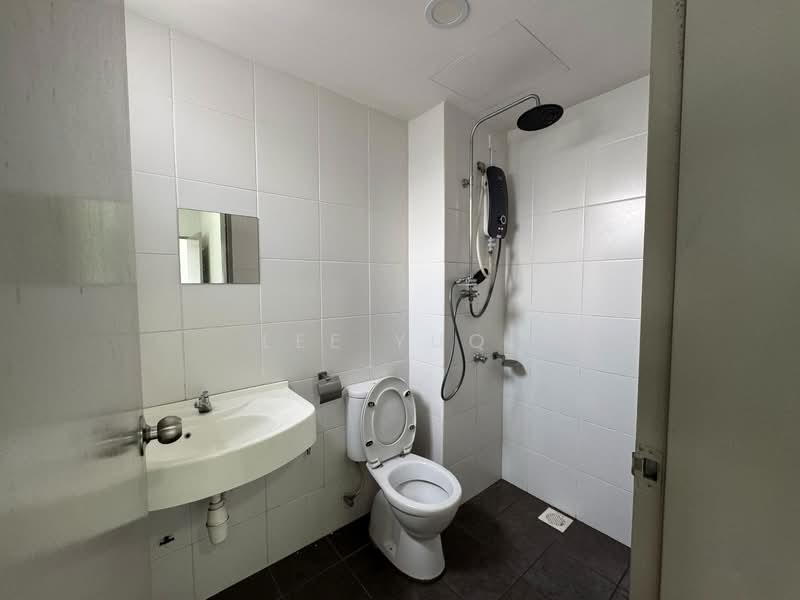 Kondominium untuk Disewa di Residensi Platinum Teratai - Lee Yuqi - Bathroom - PropertyGuru.com.my
