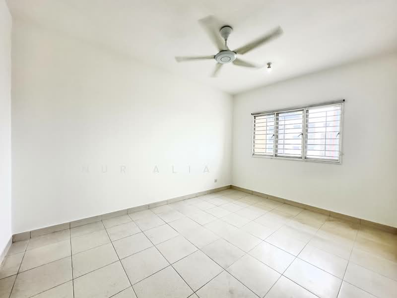 Pangsapuri untuk Dijual di Pangsapuri Seri Mutiara - Nur Alia Omar - Interior - PropertyGuru.com.my