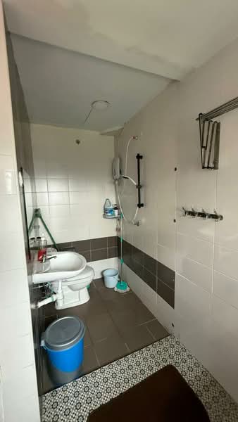Condominium for Rent at Residence 8 - Kew . - PropertyGuru.com.my