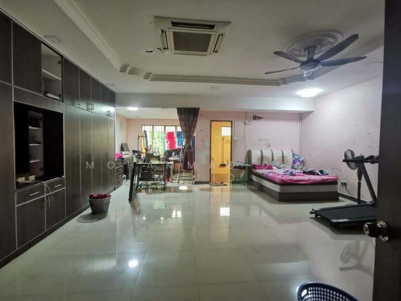 Rumah Teres 2 Tingkat untuk Dijual di Seksyen 7 (Shah Alam) - Mohammad Din Majid - Bedroom - PropertyGuru.com.my