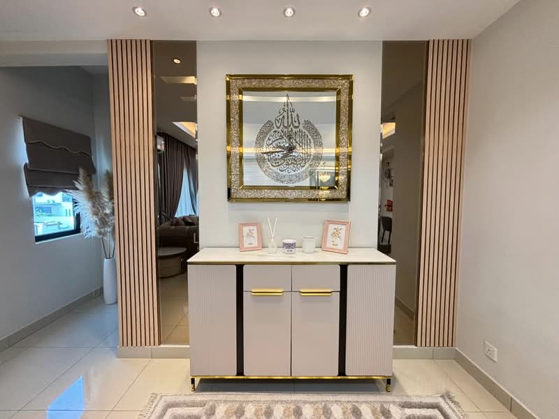 Townhouse for Rent in Taman Putra Perdana (Puchong) - Lok Teh - Entrance - PropertyGuru.com.my