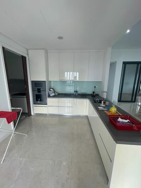 Servis Apartment untuk Disewa di The Astaka @ 1 Bukit Senyum - Zhi Yang Hong - Kitchen - PropertyGuru.com.my