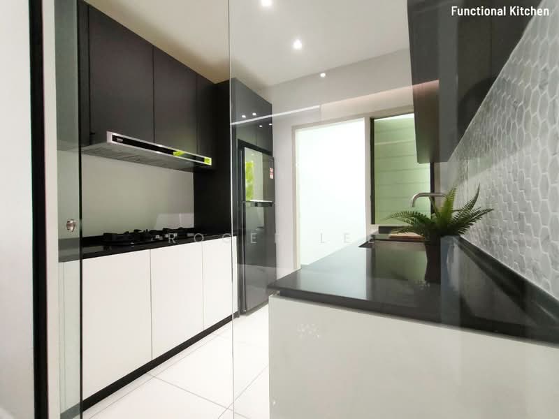 Apartment for Sale at Waterway Peaks - Roger Lee - Kitchen - PropertyGuru.com.my