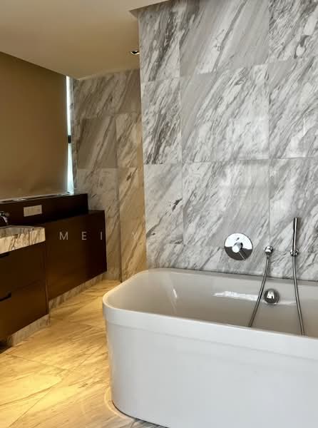 Servis Apartment untuk Dijual di Le Nouvel - Mei Yee Tan - Bathroom - PropertyGuru.com.my