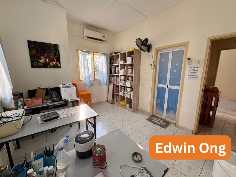 Semi-Detached House for Sale in Tanjung Bungah (Penang) - Edwin Ong - Living Room - PropertyGuru.com.my