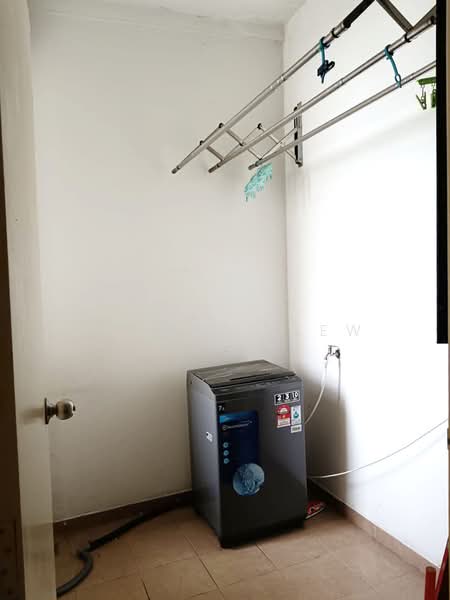 Service Residence for Sale at D'Summit Residences - Rachael Lew - Interior - PropertyGuru.com.my