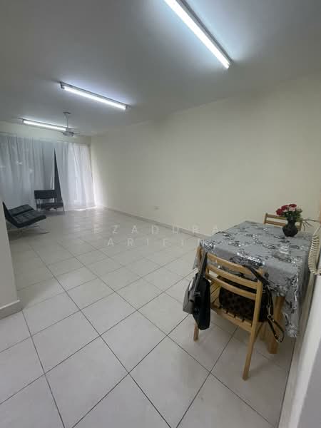 Condominium for Sale at Cyberia Smart Homes - Ezadura Arifin - Living Room - PropertyGuru.com.my