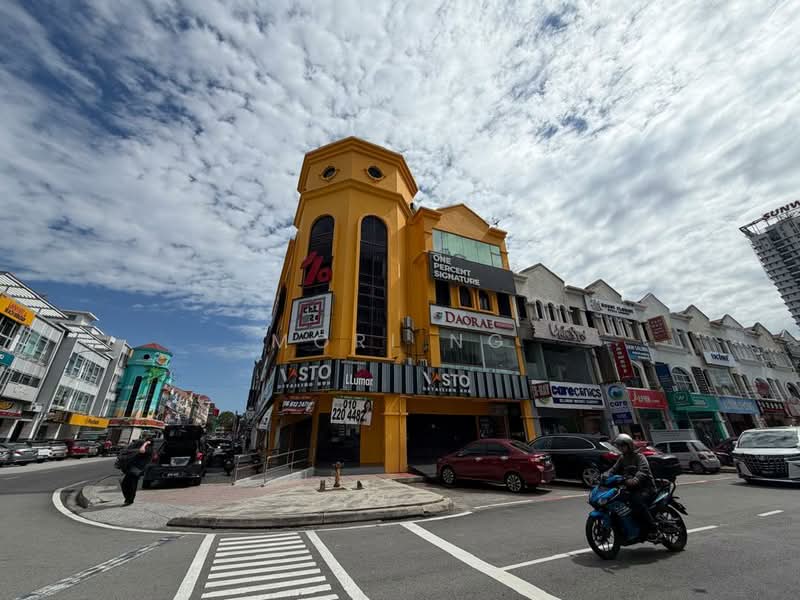 Shop / Office for Sale in Dataran Sunway (Kota Damansara) - Mori Ng - Exterior - PropertyGuru.com.my