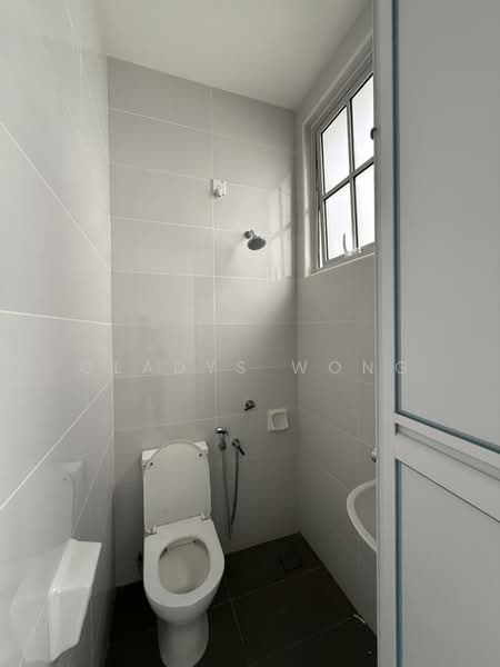 Semi-Detached House for Sale in Taman Ekoflora (Johor Bahru) - Gladys Wong - Bathroom - PropertyGuru.com.my