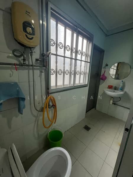 2-storey Terraced House for Rent in Taman Delima (Cheras) - Levis Chan - Bathroom - PropertyGuru.com.my