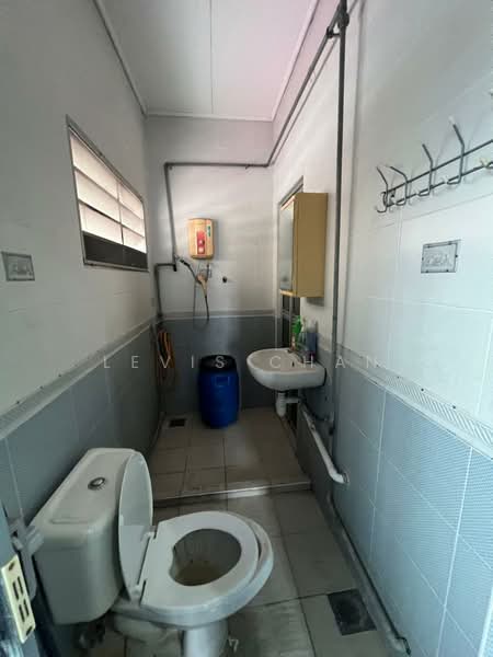 2-storey Terraced House for Rent in Taman Delima (Cheras) - Levis Chan - Bathroom - PropertyGuru.com.my