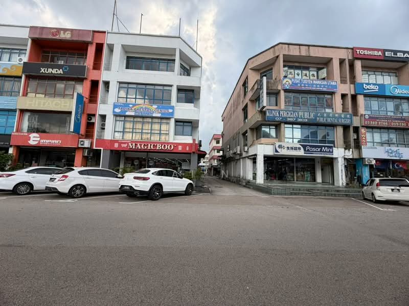 Kedai / Pejabat untuk Dijual di Permas Jaya (Johor) - Kai Ni - Exterior - PropertyGuru.com.my