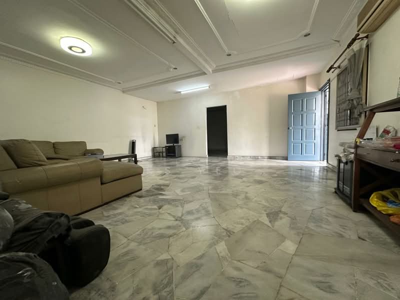 Rumah Teres 2 Tingkat untuk Dijual di Meru (Klang) - KS Yeo - Living Room - PropertyGuru.com.my