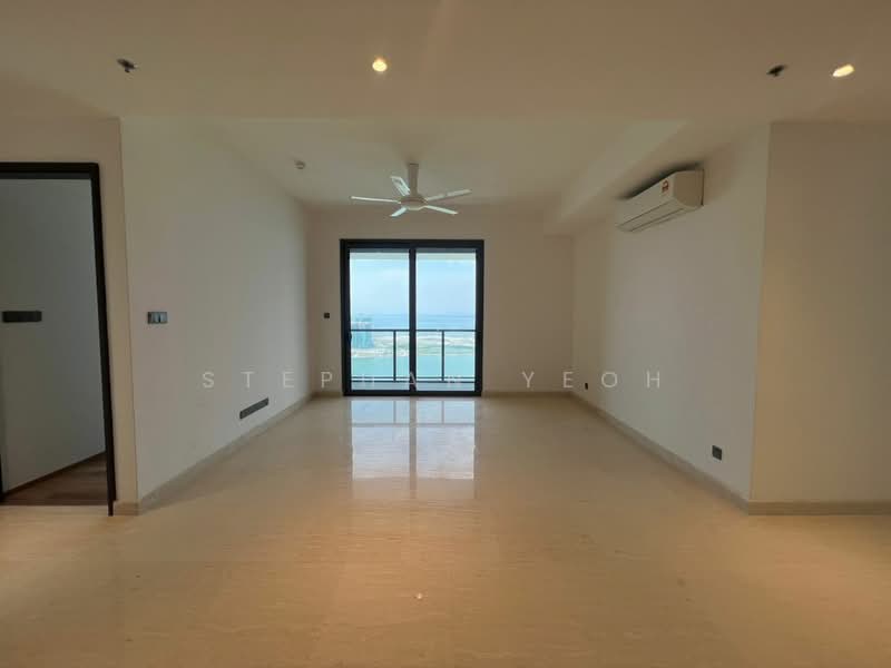 Servis Apartment untuk Dijual di Marriott Residence @ Gurney - Stephan Yeoh - Living Room - PropertyGuru.com.my