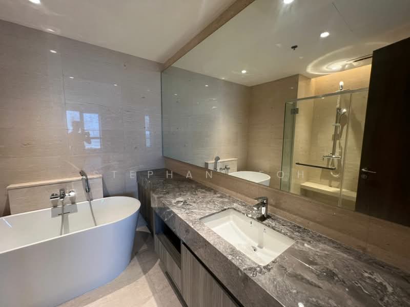 Servis Apartment untuk Dijual di Marriott Residence @ Gurney - Stephan Yeoh - Bathroom - PropertyGuru.com.my