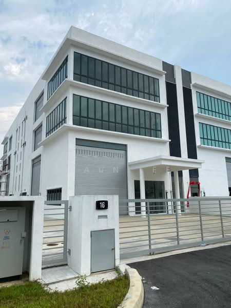 Kilang Berkembar untuk Dijual di Bandar Teknologi Kajang (Kajang) - Shaun Lee - Exterior - PropertyGuru.com.my