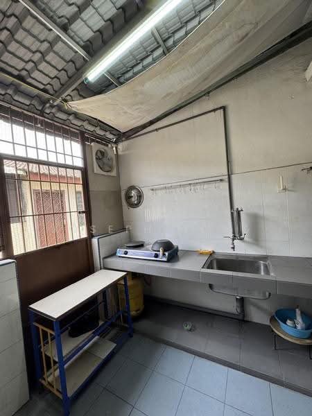 2-storey Terraced House for Sale in Pengkalan Pegoh (Ipoh) - Joseph Wong - Kitchen - PropertyGuru.com.my