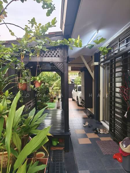 Cluster House for Sale in Puncak Alam (Selangor) - Rohana Ishak - Exterior - PropertyGuru.com.my