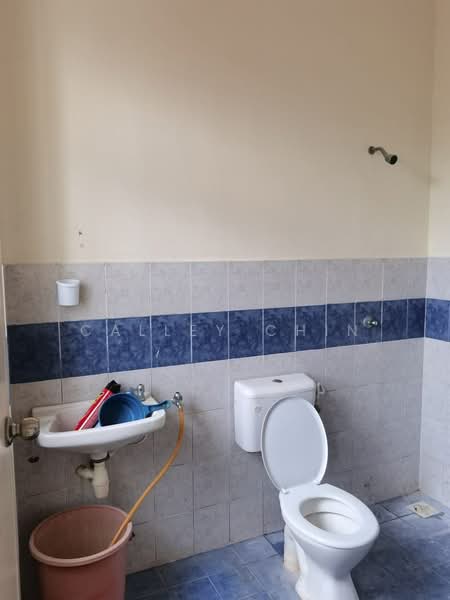 Terraced House for Sale in Taman Pulai Jaya (Kulai) - Calley Chin - Bathroom - PropertyGuru.com.my