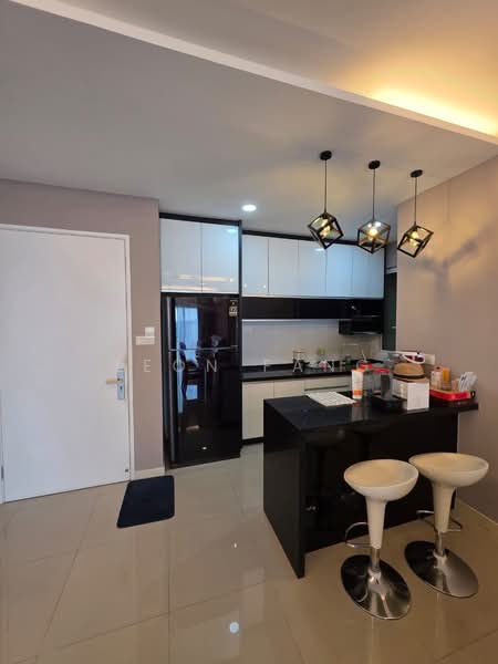 Condominium for Rent at Scenaria @ North Kiara Hills - Leon Fang - Kitchen - PropertyGuru.com.my