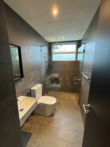 Condominium for Sale at Hijauan Kiara - Lachman Mulchandani - Second Bathroom - PropertyGuru.com.my