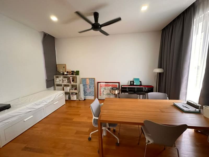 4-storey Terraced House for Sale in Johor Bahru (Johor) - Jeffrey Lim - Study - PropertyGuru.com.my