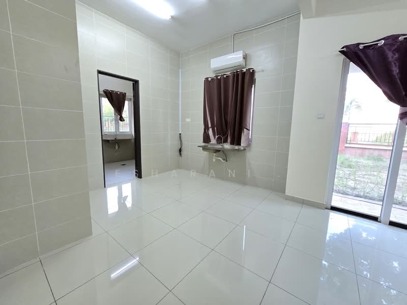 Rumah Teres 2 Tingkat untuk Dijual di Bandar Sungai Long (Selangor) - Esharani . - PropertyGuru.com.my