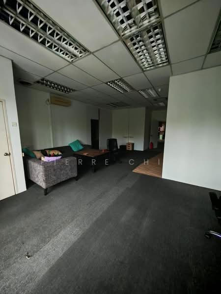 Shop / Office for Rent in Taman Sutera Utama (Skudai) - Pierre Chin - Living Room - PropertyGuru.com.my