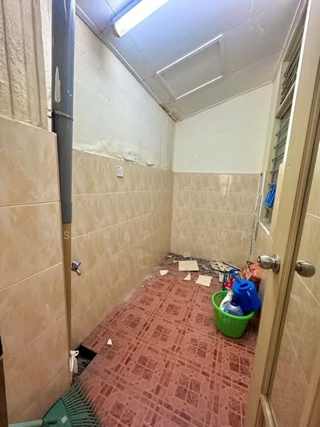 Cluster House for Sale in Bandar Bukit Mahkota (Bangi) - Ashraf Azwan - Interior - PropertyGuru.com.my
