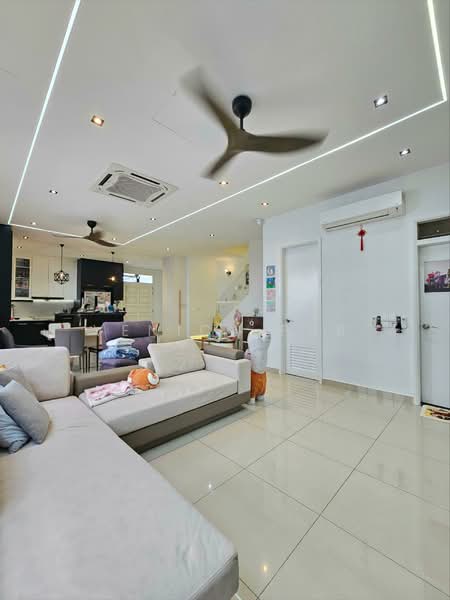 Cluster House for Sale in Taman Ekoflora (Johor Bahru) - Venica For - Living Room - PropertyGuru.com.my