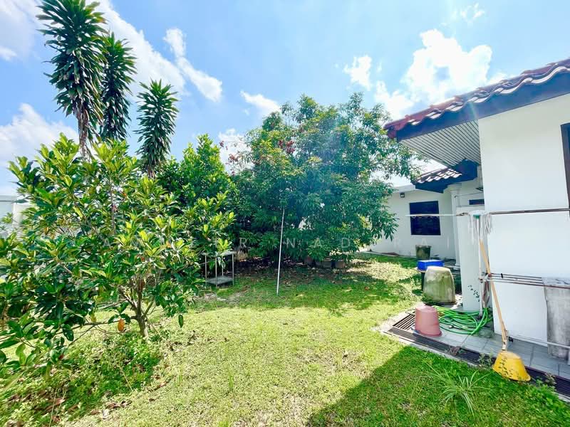 Bungalow for Sale in Seksyen 9 (Shah Alam) - Ammeer Nadzrai - Garden - PropertyGuru.com.my