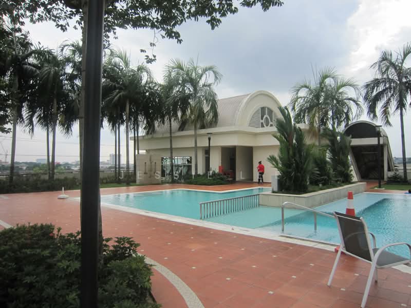 Kondominium untuk Dijual di The Boulevard - Jessie Lee - Pool - PropertyGuru.com.my