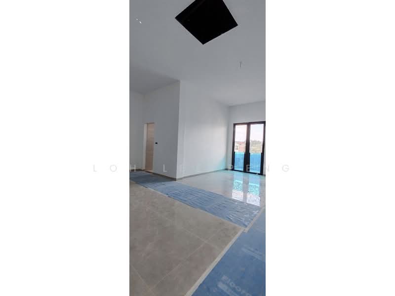 Bungalow for Sale in Taman Ponderosa (Johor Bahru) - Loh Lee Peng - Living Room - PropertyGuru.com.my