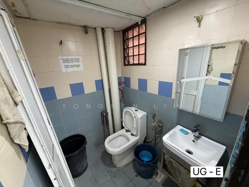 Office for Sale in Bandar Bukit Tinggi (Klang) - Yongsen Lim - Bathroom - PropertyGuru.com.my