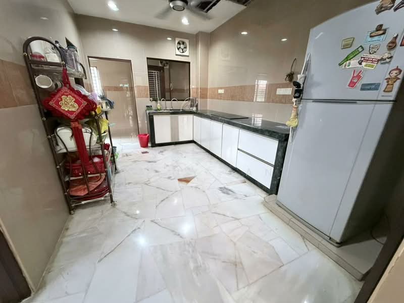 2-storey Terraced House for Sale in Klang (Selangor) - Rainy Gan - Kitchen - PropertyGuru.com.my
