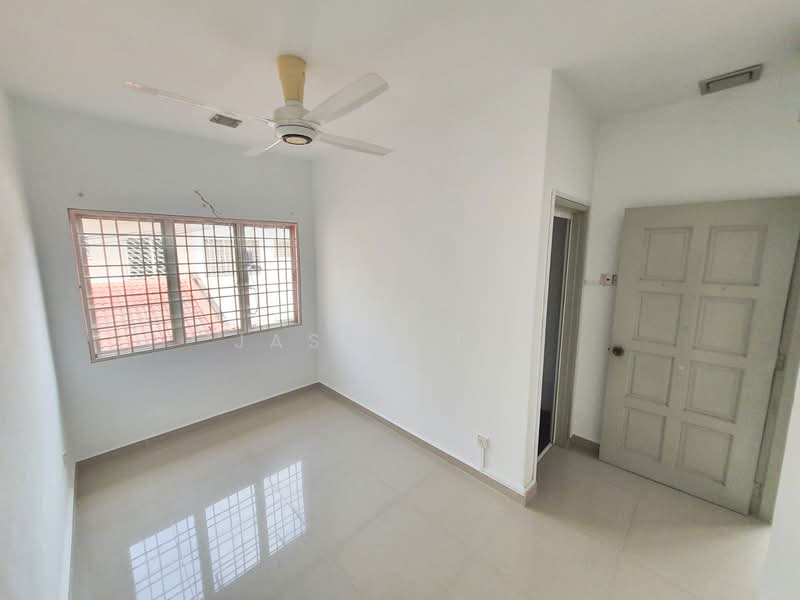 Rumah Teres 2 Tingkat untuk Dijual di Taman Puncak Jalil (Seri Kembangan) - Jason Tan - Interior - PropertyGuru.com.my
