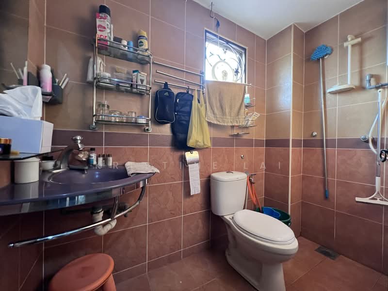 Rumah Teres 2 Tingkat untuk Dijual di Bandar Damai Perdana (Cheras) - Kristine Lai - Bathroom - PropertyGuru.com.my