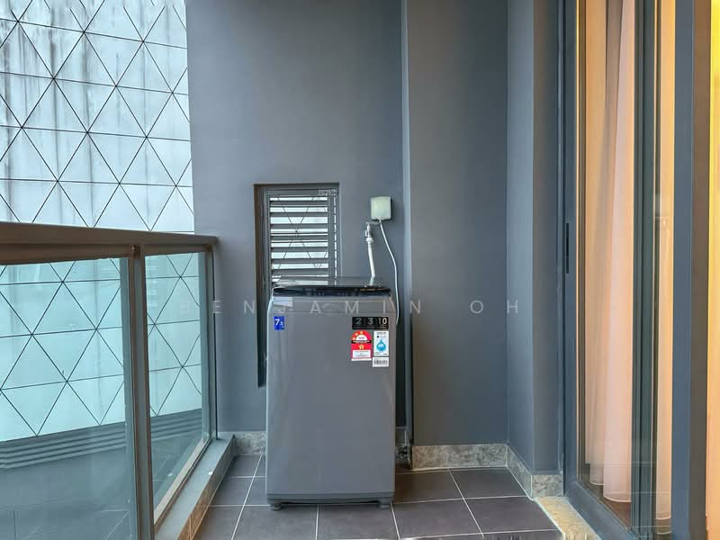 Kondominium untuk Disewa di R&F Princess Cove Phase 2-Seine Region - Benjamin Oh - Balcony - PropertyGuru.com.my