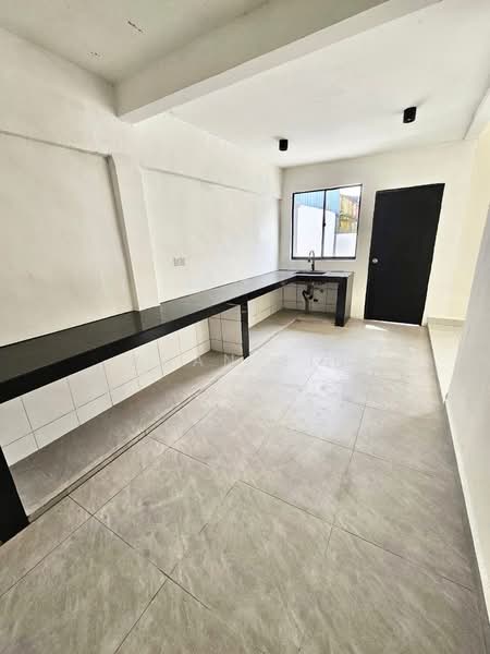 Semi-Detached House for Sale in Masai (Johor) - Joan Sin - Kitchen - PropertyGuru.com.my