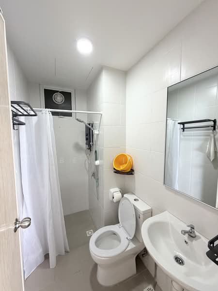 Kondominium untuk Disewa di Ideal Residency - Ben Liau - Bathroom - PropertyGuru.com.my
