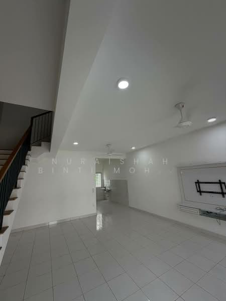 2-storey Terraced House for Sale in Bandar Bukit Tinggi (Klang) - Nuraishah Binti Mohamed Azmi - PropertyGuru.com.my
