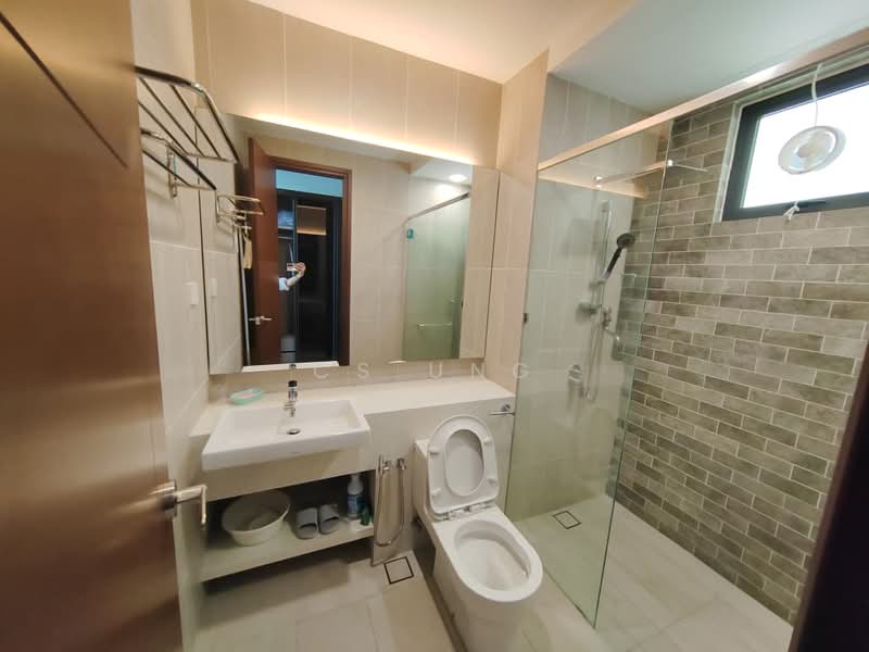 Kondominium untuk Disewa di Queens Residences Q1 @ Queens Waterfront - CS Ung - Bathroom - PropertyGuru.com.my