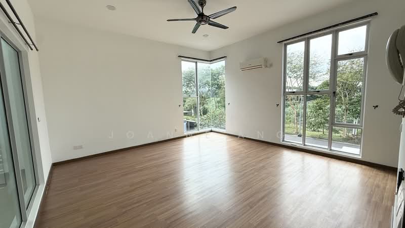 Semi-Detached House for Sale in Nusa Duta (Iskandar Puteri (Nusajaya)) - Joanne Ang - Living Room - PropertyGuru.com.my