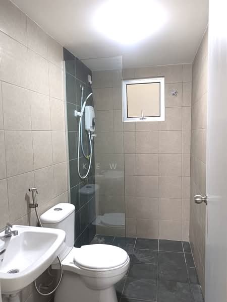 Condominium for Rent at Residensi Dutamas Dahlia - Kew . - Bathroom - PropertyGuru.com.my