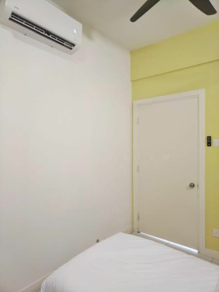 Pangsapuri untuk Dijual di Epic Residence - Abd Hakeem Abd Jalil - Bedroom - PropertyGuru.com.my