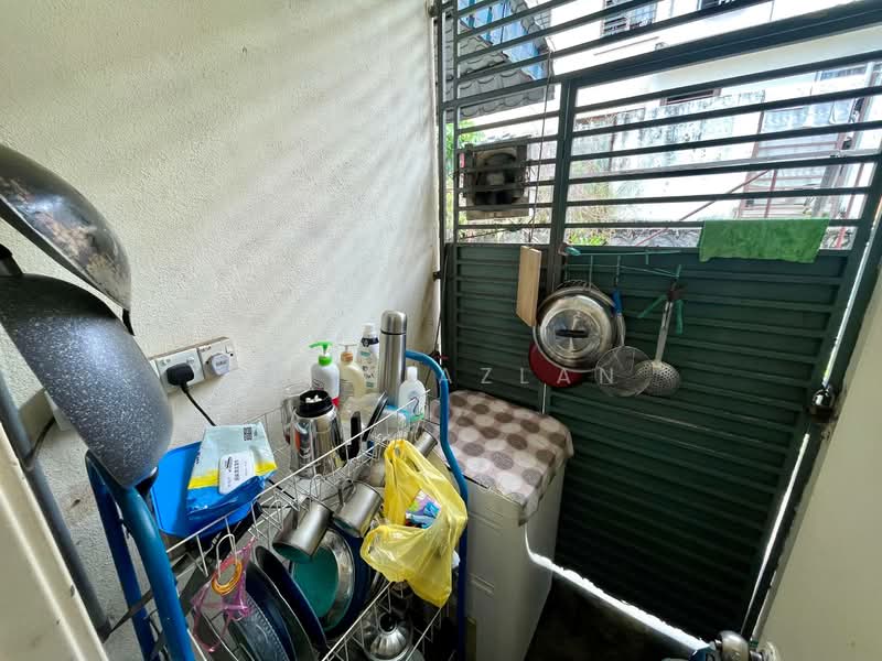 Rumah Teres 1 Tingkat untuk Dijual di Saujana Puchong (Puchong) - Amin Azlan - Exterior - PropertyGuru.com.my